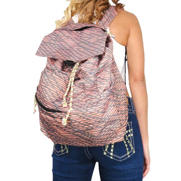 Y2K Urban Outfitters Pink & Gray Geometric Backpack - Picture 1 of 7